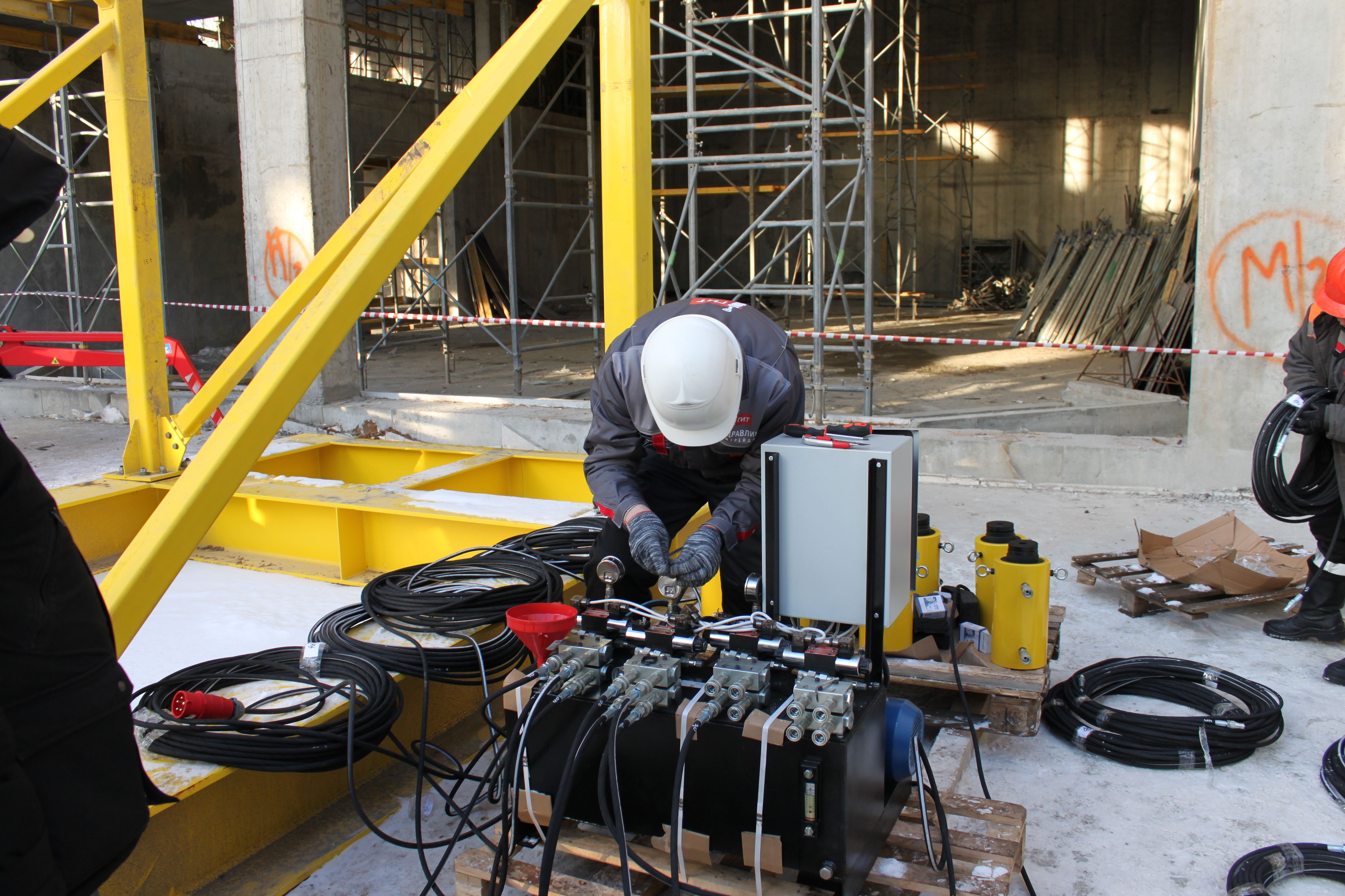 Контроль подъема с пульта управления